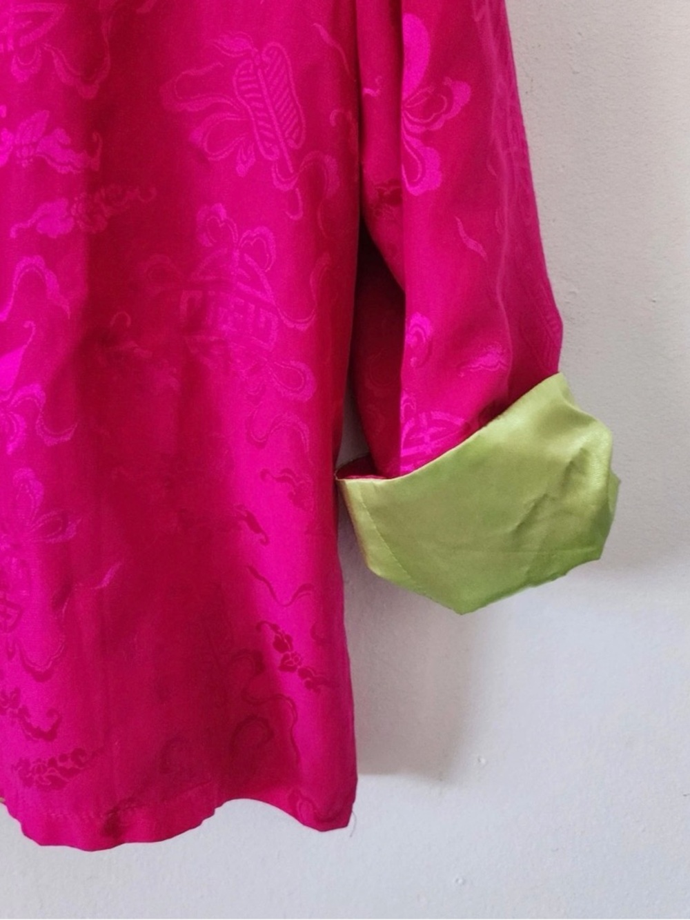 New Fuchsia 100% Silk Mandarin Jacket/cardigan with Lime Trim - Picture 3 of 6